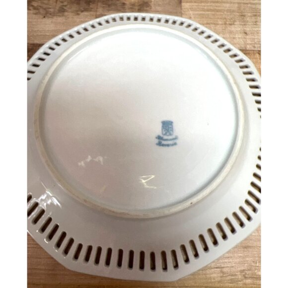 Vintage Schumann Arzberg Bavaria Reticulated Porcelain Plate With Pink Rose - Picture 3 of 3